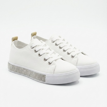 Sneakers blanches femme élégantes avec semelle décorée de strass scintillants ✨👟
