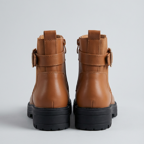 Bottines fille hiver en similicuir marron, look chic et pratique pour le quotidien